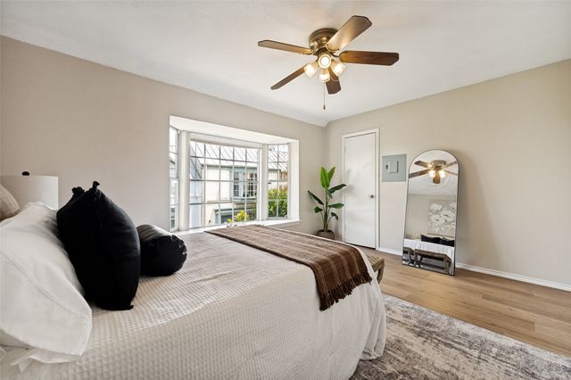 3012 Brockbank Court, Dallas, TX 75220