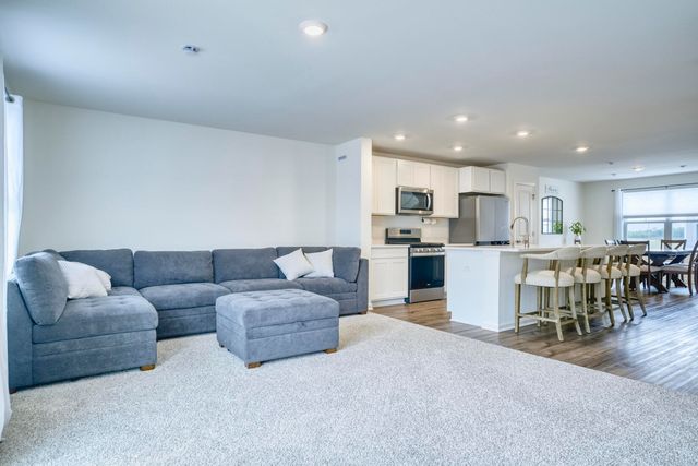 8716 Orchid Drive, St. John, IN 46373