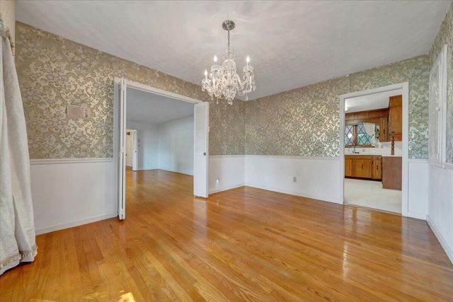 5278 North Spring DR, Roanoke, VA 24019
