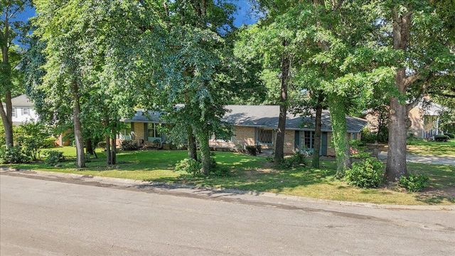 5278 North Spring DR, Roanoke, VA 24019