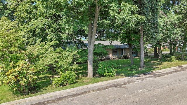 5278 North Spring DR, Roanoke, VA 24019