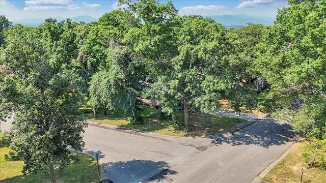 5278 North Spring DR, Roanoke, VA 24019