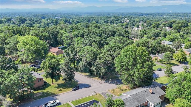 5278 North Spring DR, Roanoke, VA 24019