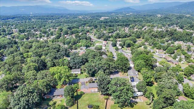 5278 North Spring DR, Roanoke, VA 24019