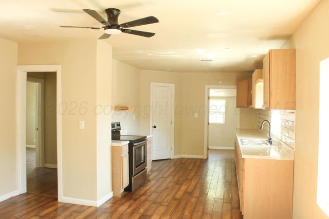1105 SW 13TH Avenue, Amarillo, TX 79102