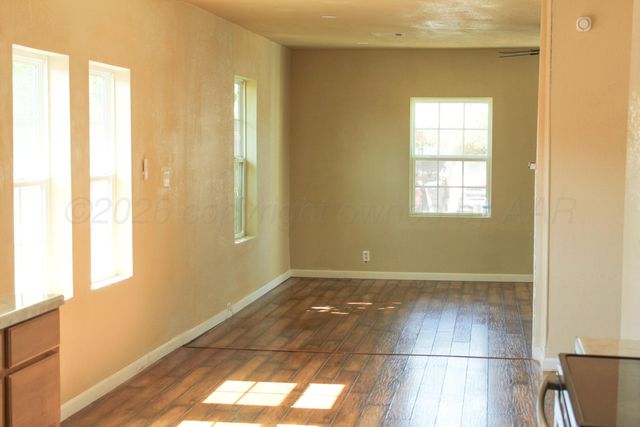1105 SW 13TH Avenue, Amarillo, TX 79102