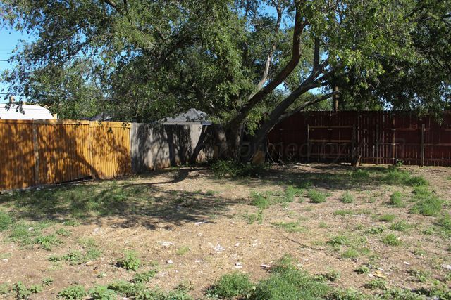 1105 SW 13TH Avenue, Amarillo, TX 79102
