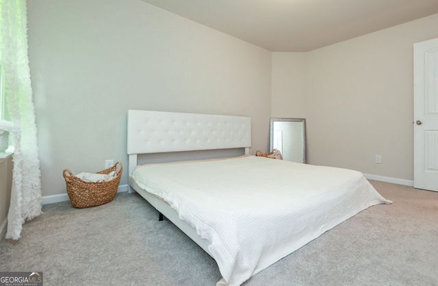 317 Pinewood Drive, Woodstock, GA 30189