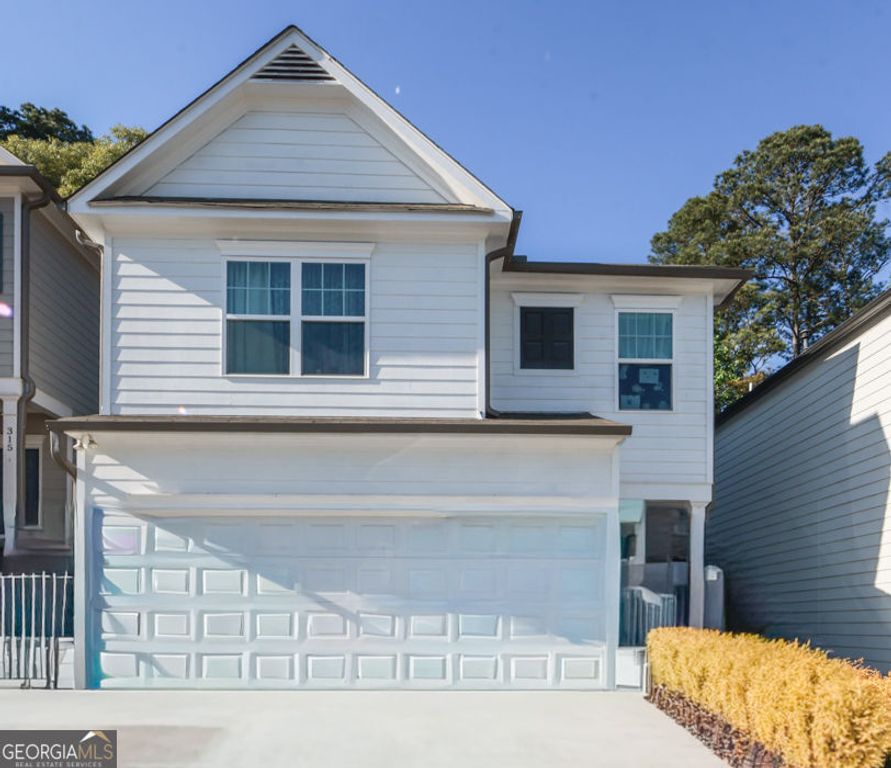 317 Pinewood Drive, Woodstock, GA 30189