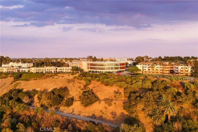 13011 Discovery Creek, Playa Vista, CA 90094