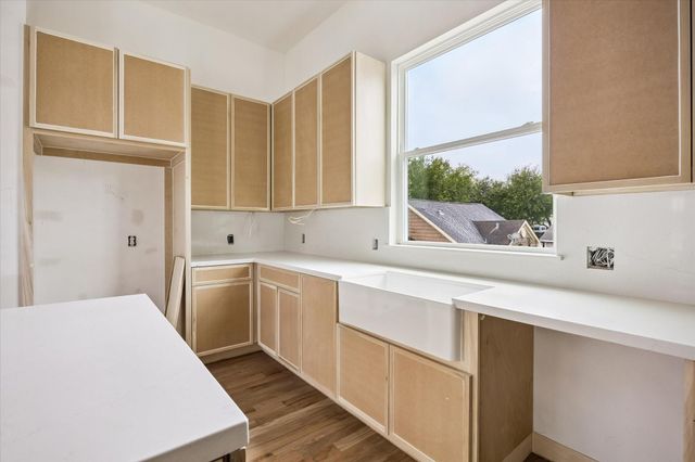 308 Fowler Street, Houston, TX 77007