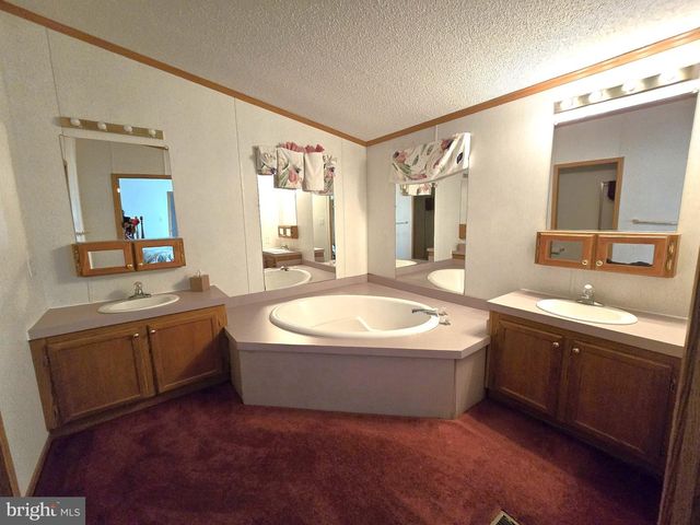 4508 LEWISTON RD, Bumpass, VA 23024
