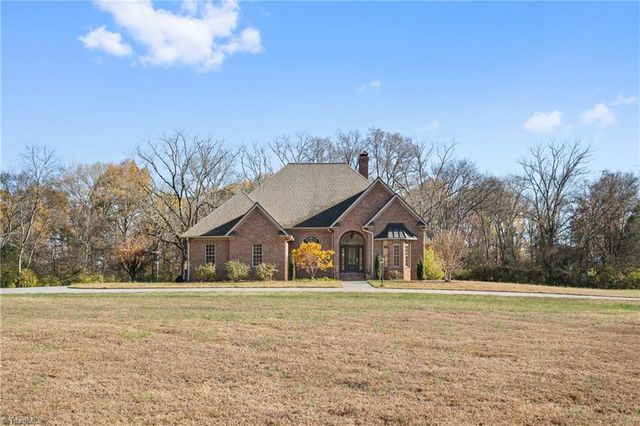 375 Howardtown Circle, Mocksville, NC 27028