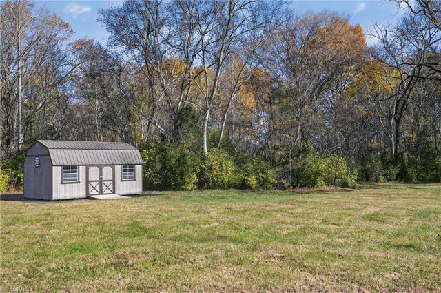 375 Howardtown Circle, Mocksville, NC 27028