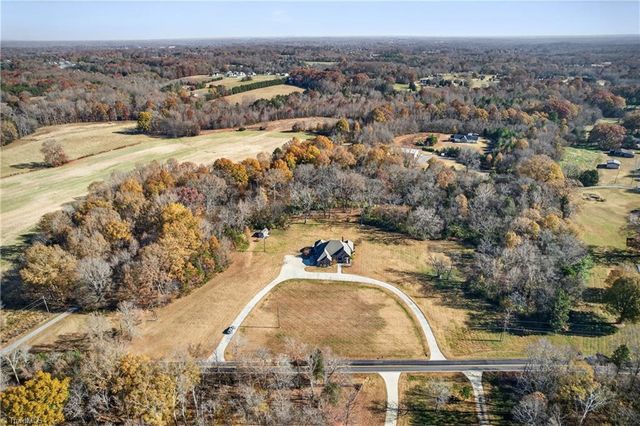 375 Howardtown Circle, Mocksville, NC 27028