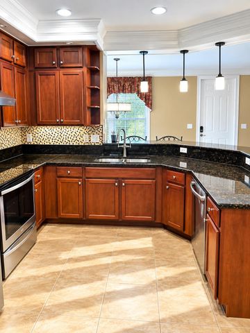 4760 SIERRA Lane, Coconut Creek, FL 33073
