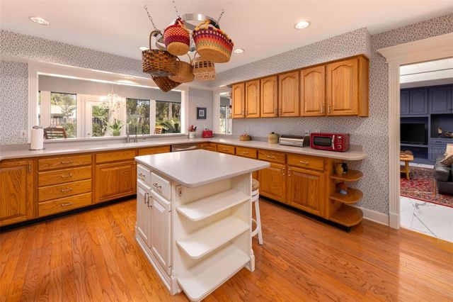 3930 NW 32ND PLACE, Gainesville, FL 32606