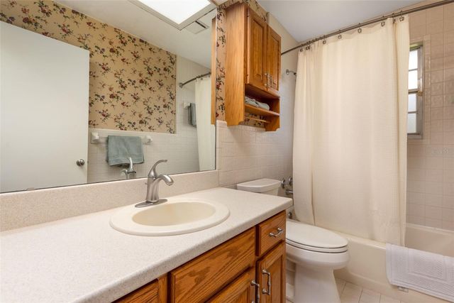 3930 NW 32ND PLACE, Gainesville, FL 32606