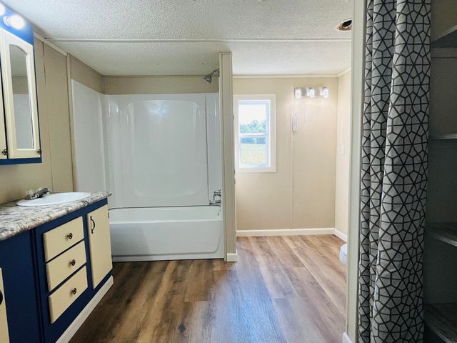 9589 County Road 2680, Mountain View, MO 65548