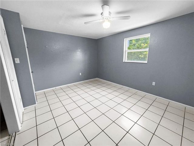 6617 Warwick CIR, Fort Myers, FL 33919