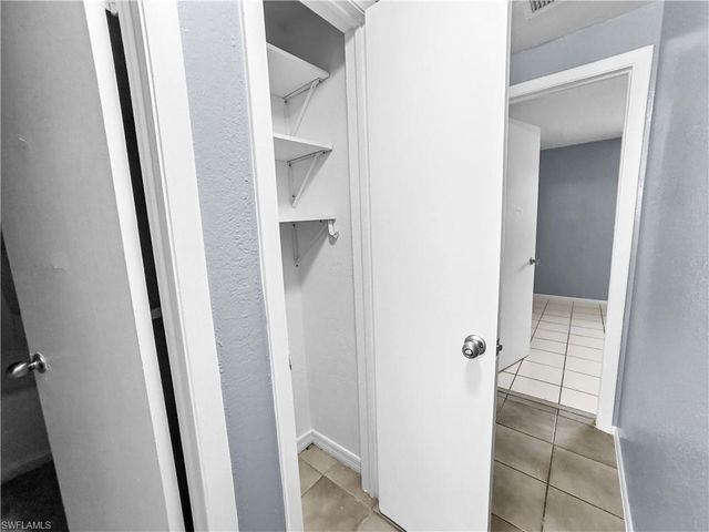 6617 Warwick CIR, Fort Myers, FL 33919