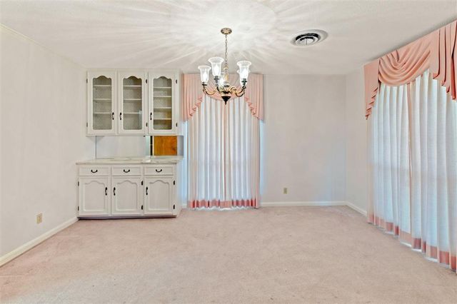 333 Jeanine Street, Lake Charles, LA 70605