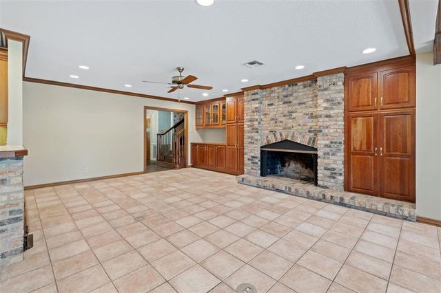 333 Jeanine Street, Lake Charles, LA 70605