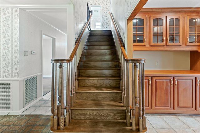 333 Jeanine Street, Lake Charles, LA 70605