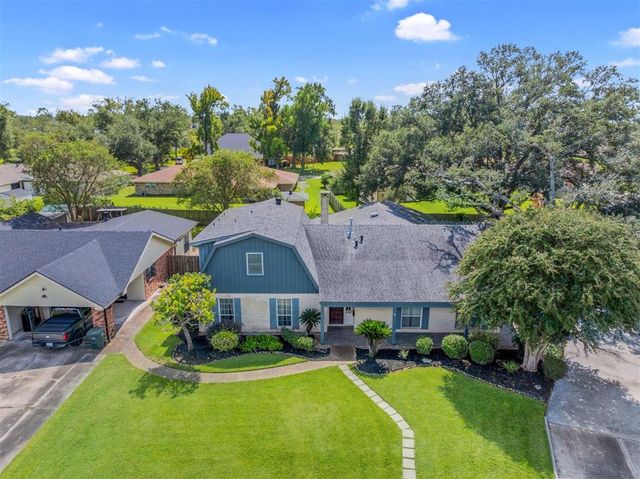 333 Jeanine Street, Lake Charles, LA 70605