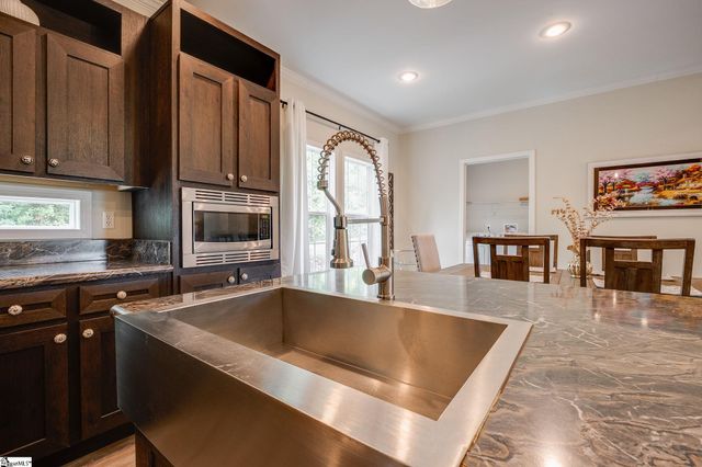 25 Valley Road, Travelers Rest, SC 29690