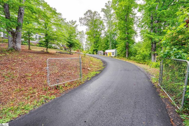 25 Valley Road, Travelers Rest, SC 29690