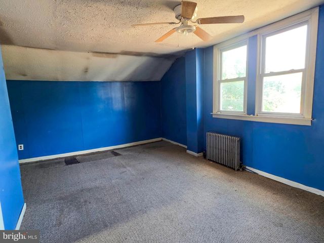 414 W CHERRY ST, Vineland, NJ 08360