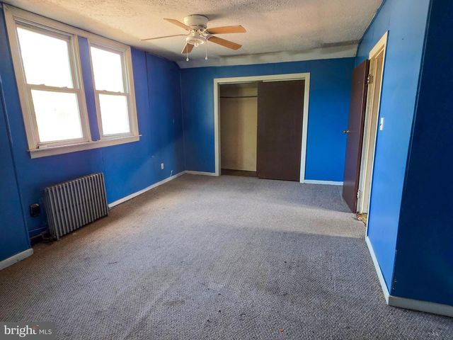 414 W CHERRY ST, Vineland, NJ 08360