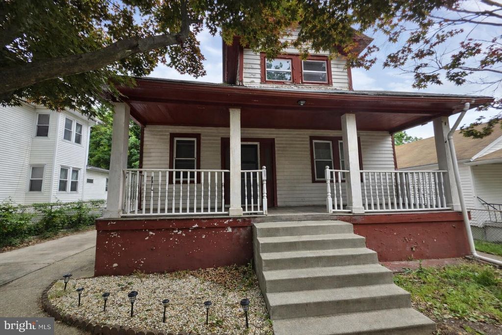 414 W CHERRY ST, Vineland, NJ 08360
