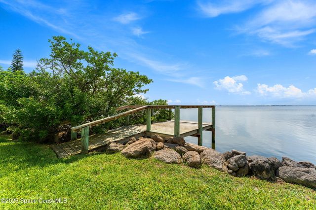210 24th Street, 201, Cocoa Beach, FL 32931
