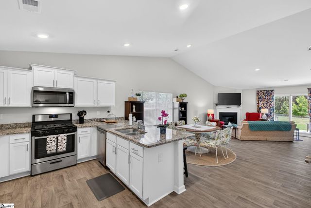 3728 Brookshade Trail, Moore, SC 29369