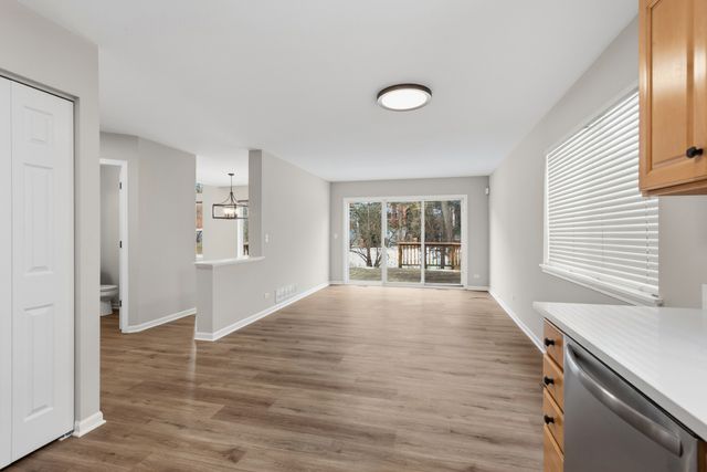 2607 Lexington Lane, Naperville, IL 60540