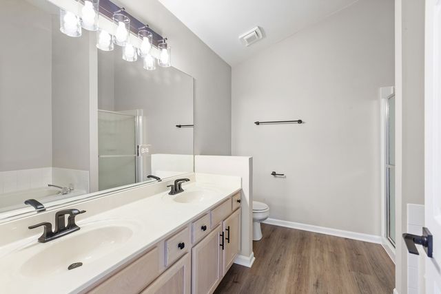 2607 Lexington Lane, Naperville, IL 60540