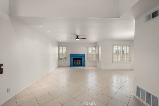 4431 Honeyglen Court, Moorpark, CA 93021