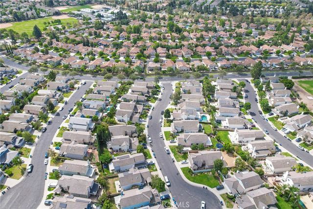 4431 Honeyglen Court, Moorpark, CA 93021