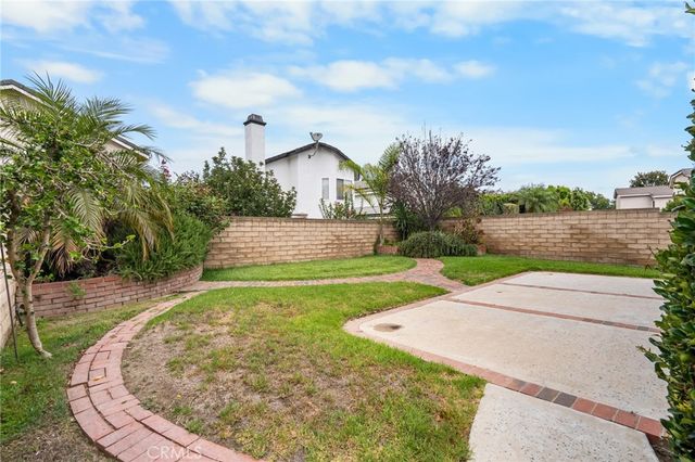 4431 Honeyglen Court, Moorpark, CA 93021