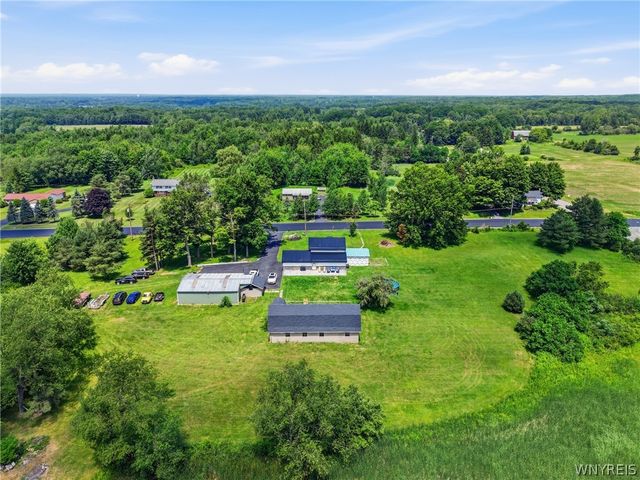 13151 Bullis Road, Marilla, NY 14052