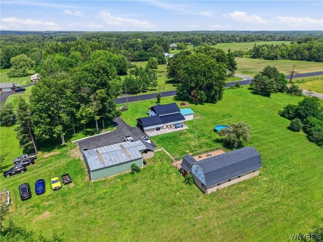 13151 Bullis Road, Marilla, NY 14052
