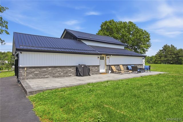 13151 Bullis Road, Marilla, NY 14052