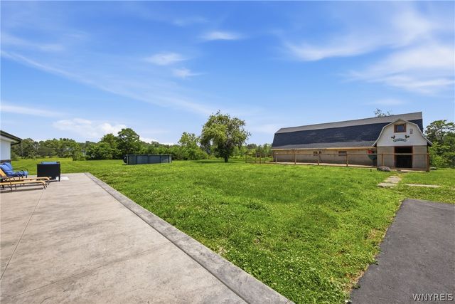 13151 Bullis Road, Marilla, NY 14052