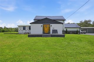 13151 Bullis Road, Marilla, NY 14052