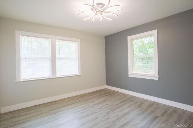633 N Perry Street, Pontiac, MI 48342