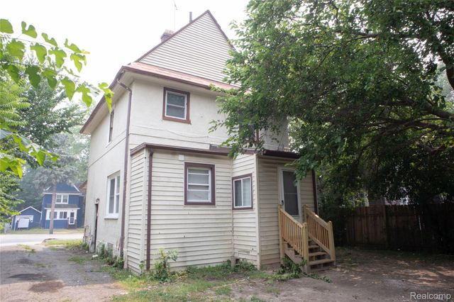 633 N Perry Street, Pontiac, MI 48342