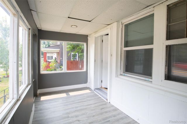 633 N Perry Street, Pontiac, MI 48342