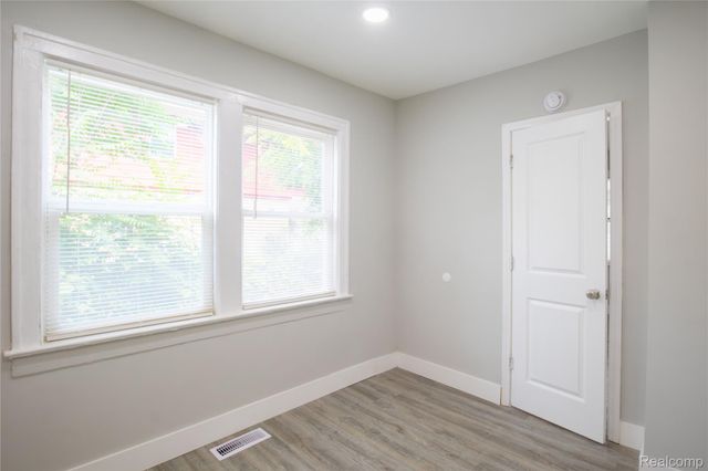 633 N Perry Street, Pontiac, MI 48342